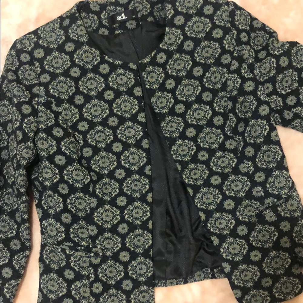 Jacket - Picture 2 of 2